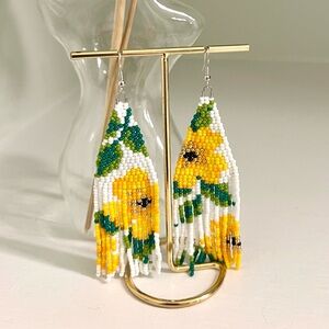 Beaded Flower Buttercup Earrings